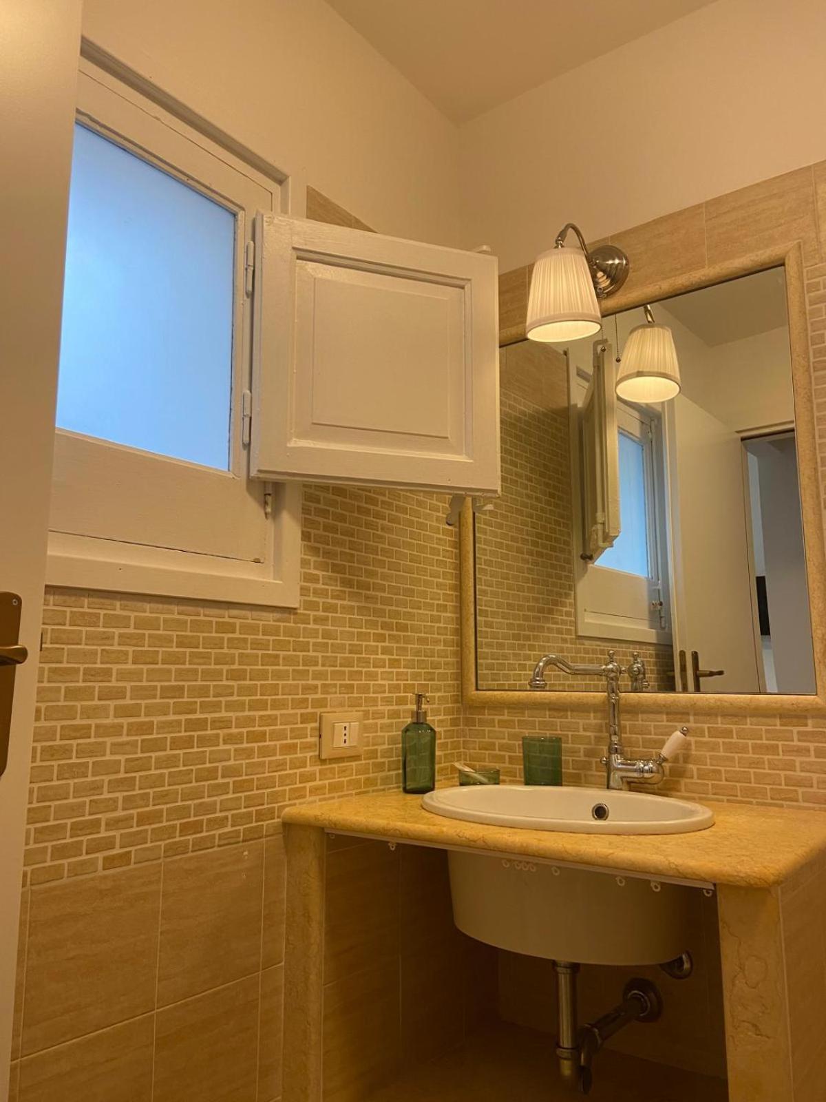 Appartamento A Casa Tutti Bene Trapani Esterno foto